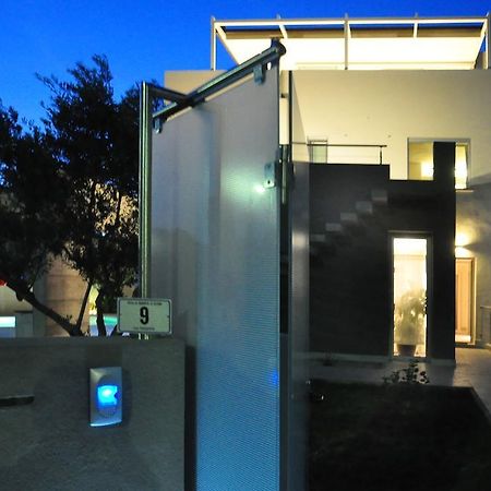 夸尔图-圣埃莱娜Art House Quartu - Margine Rosso住宿加早餐旅馆 外观 照片
