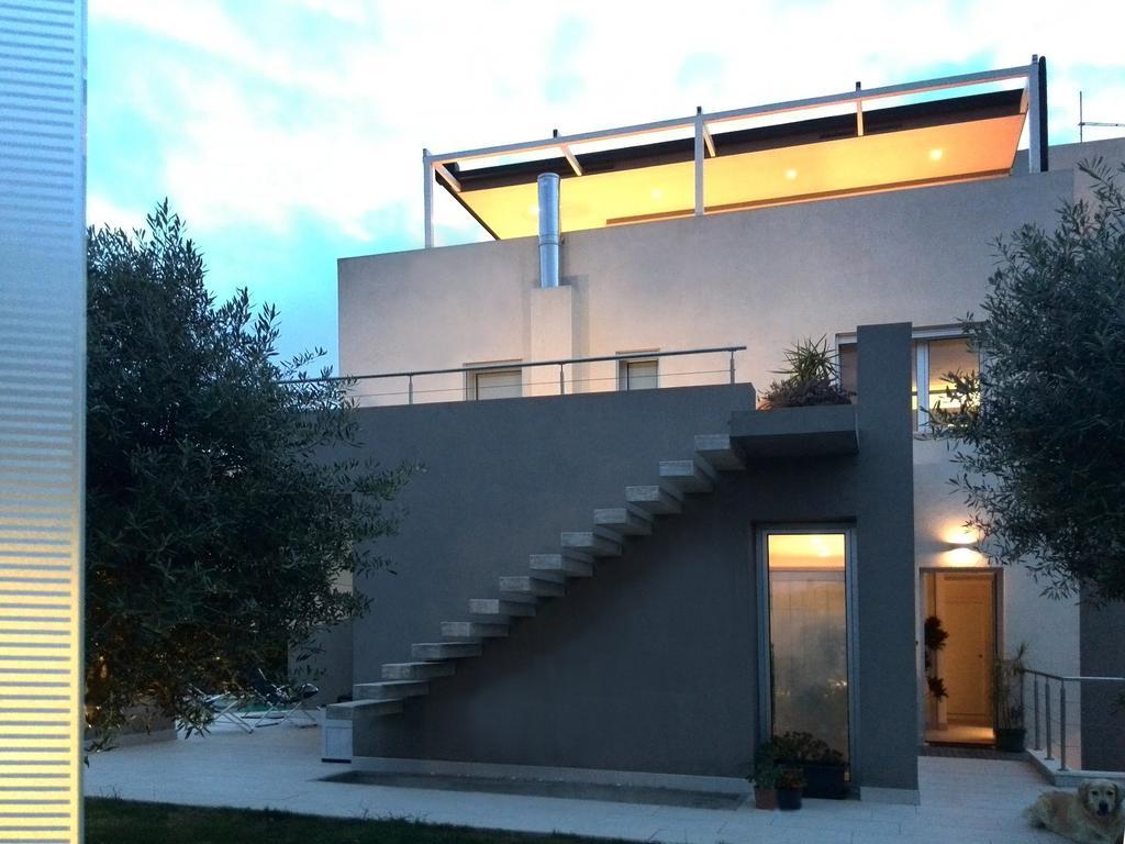 夸尔图-圣埃莱娜Art House Quartu - Margine Rosso住宿加早餐旅馆 客房 照片