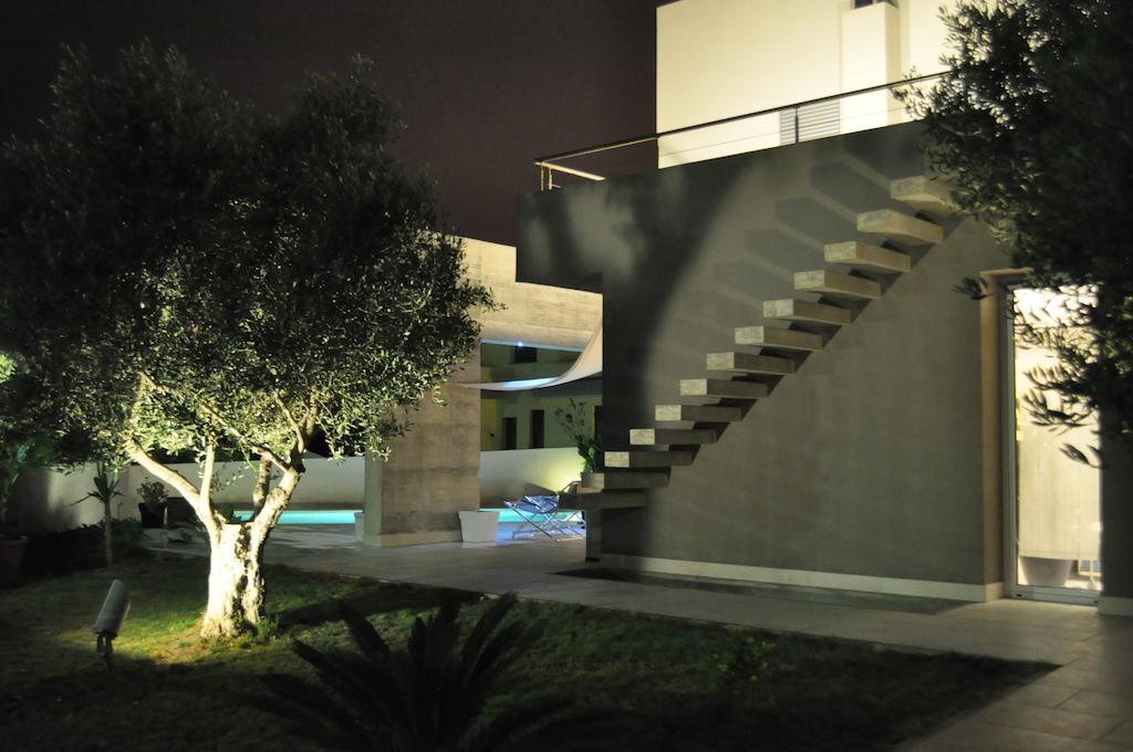 夸尔图-圣埃莱娜Art House Quartu - Margine Rosso住宿加早餐旅馆 客房 照片