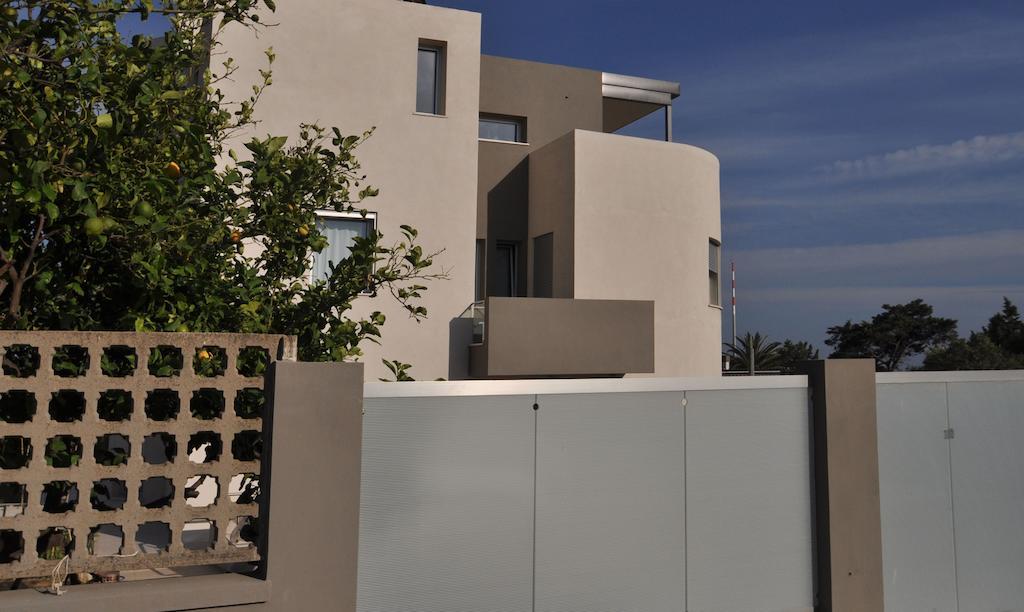 夸尔图-圣埃莱娜Art House Quartu - Margine Rosso住宿加早餐旅馆 外观 照片